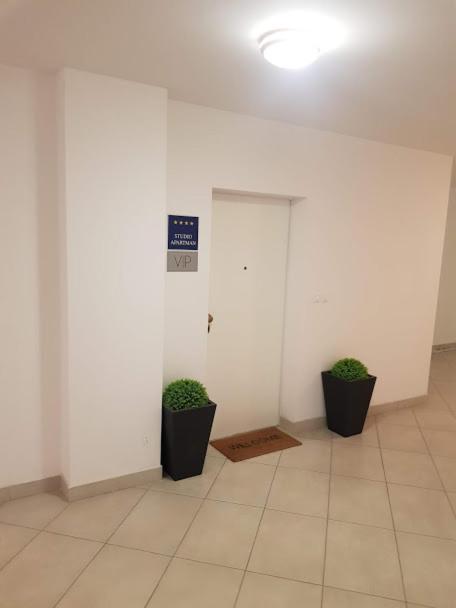 Apartman Vip, With Free Garage Parking Πούλα Εξωτερικό φωτογραφία