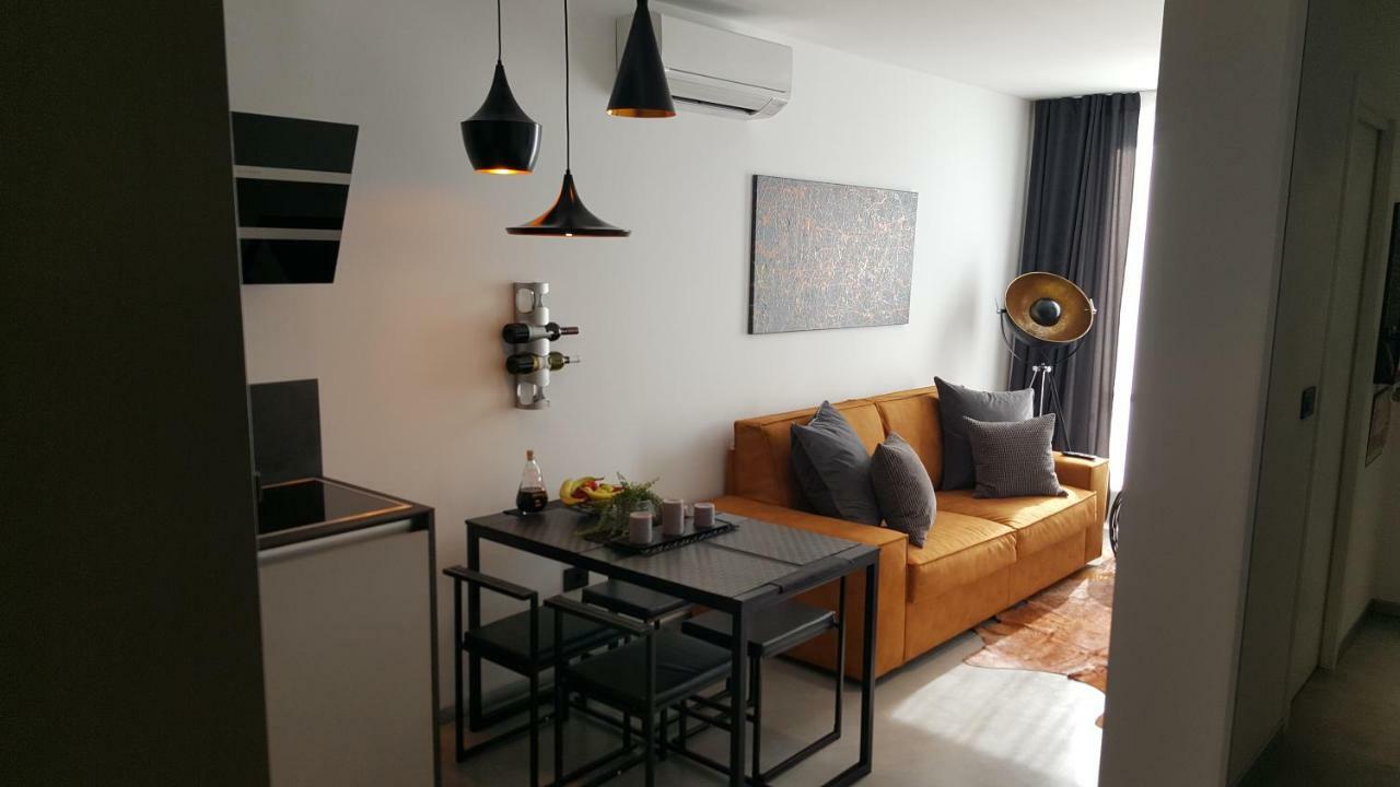 Apartman Vip, With Free Garage Parking Πούλα Εξωτερικό φωτογραφία