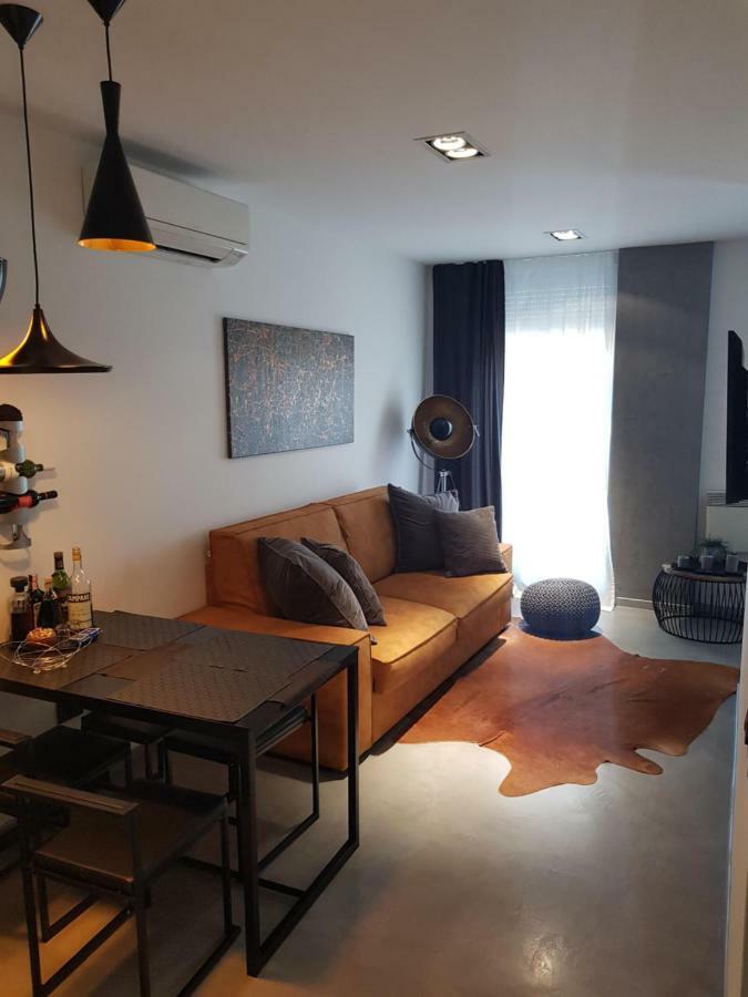 Apartman Vip, With Free Garage Parking Πούλα Εξωτερικό φωτογραφία