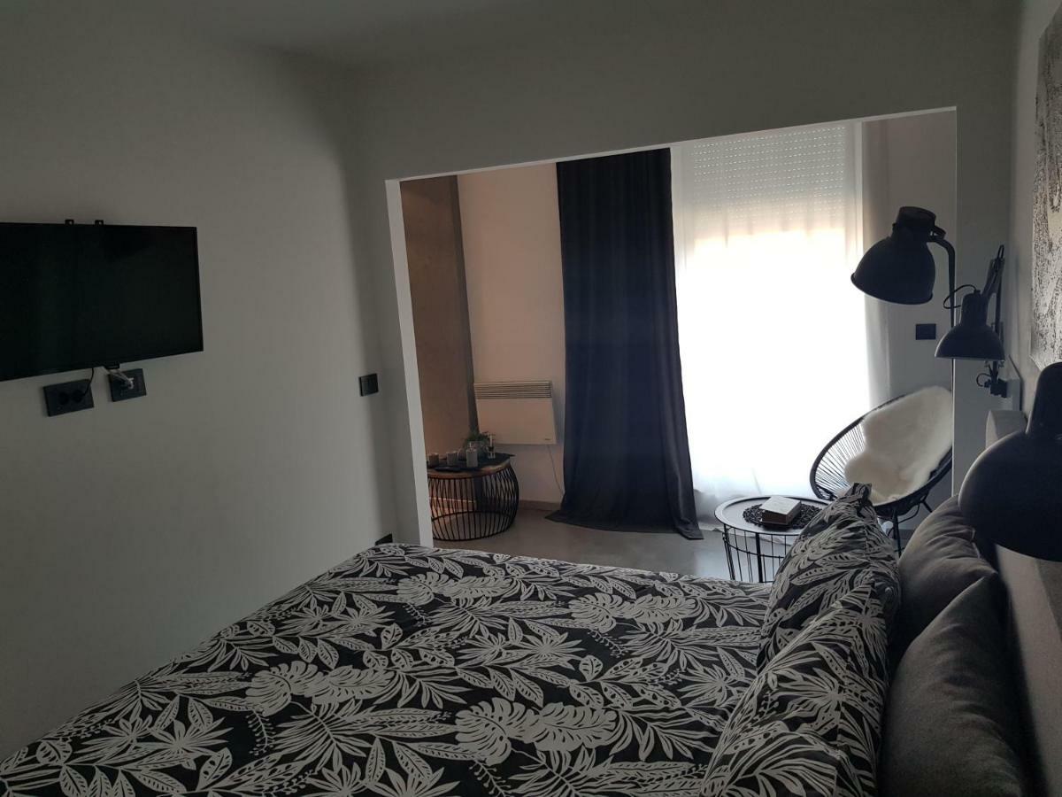 Apartman Vip, With Free Garage Parking Πούλα Εξωτερικό φωτογραφία
