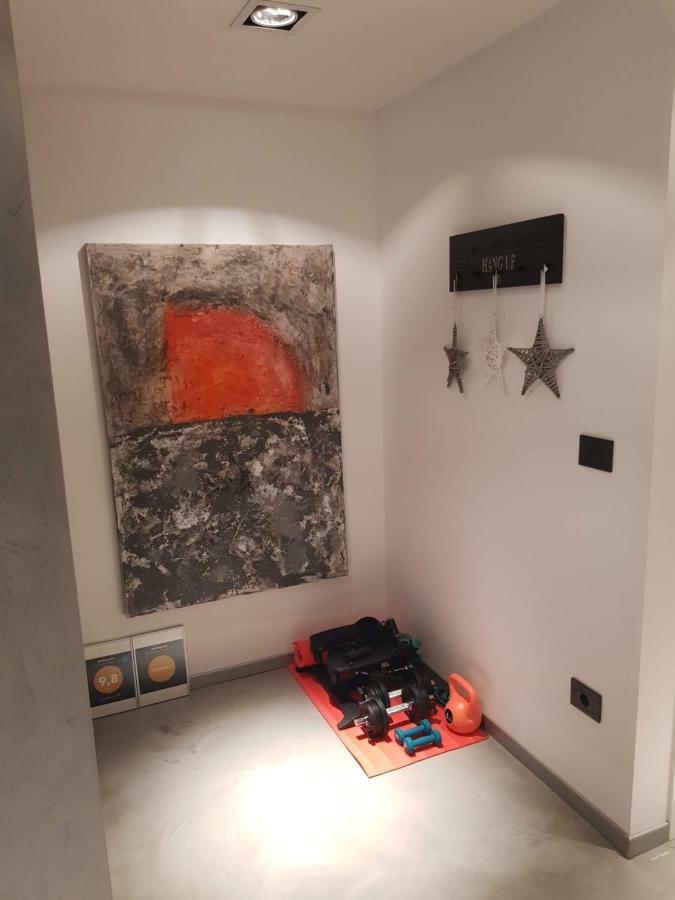 Apartman Vip, With Free Garage Parking Πούλα Εξωτερικό φωτογραφία